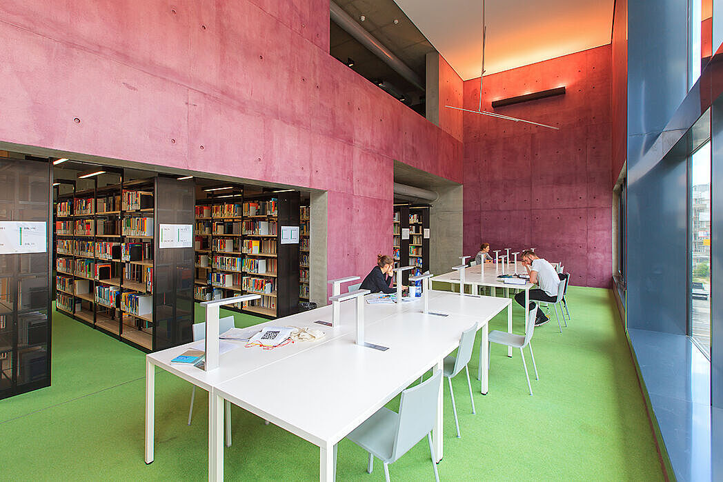 Zur Website der Bibliothek