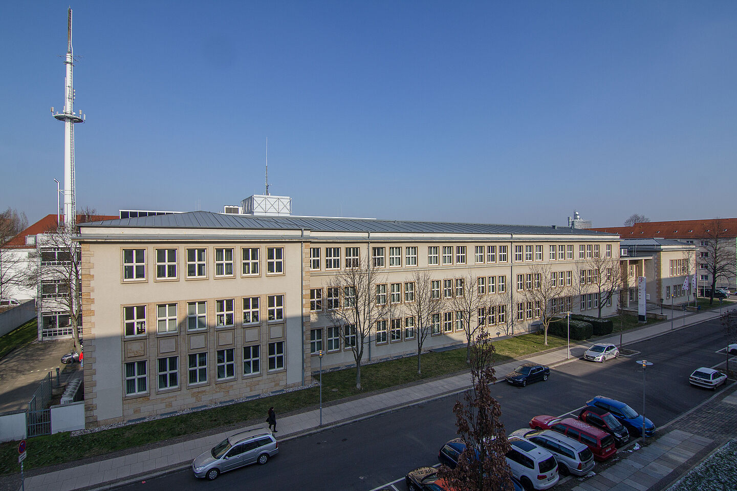 Trefftz-Bau (TR) in der Gustav-Freytag-Straße Trefftz-Bau (TR) in der Gustav-Freytag-Straße